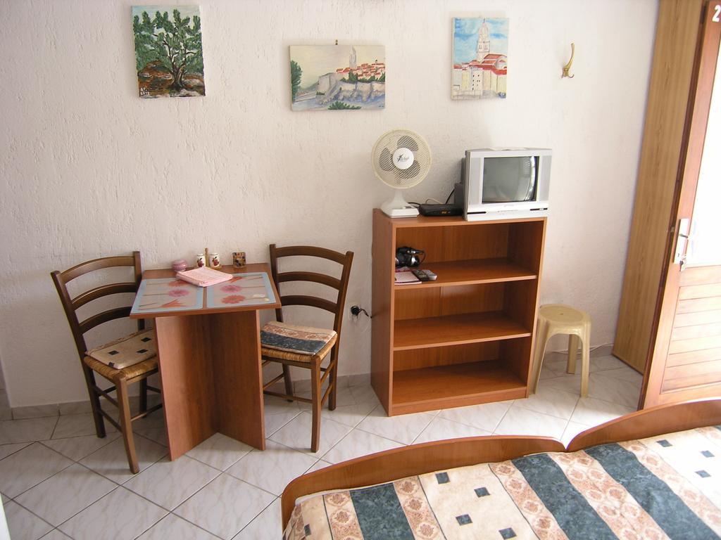 Apartmani Plach Krk Town Exterior photo